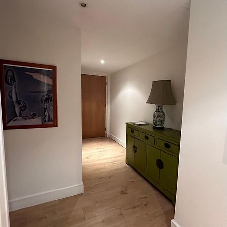 Canary Wharf 1 Bed Apartment London Exterior photo